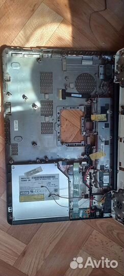 Toshiba L500D корпус