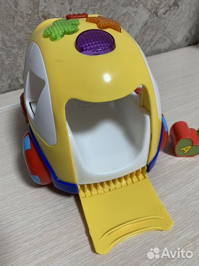 Машинка-сортер Baby go с музыкой и светом