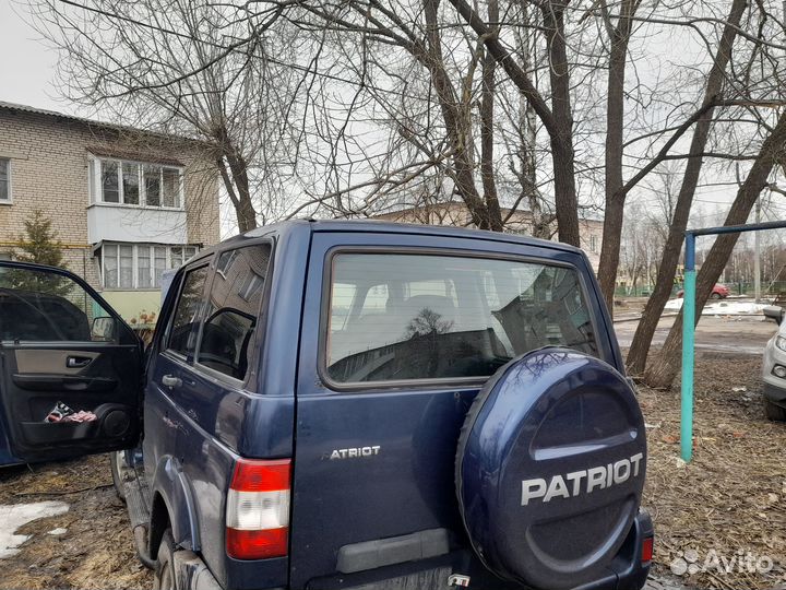 УАЗ Patriot 2.7 МТ, 2013, 155 000 км