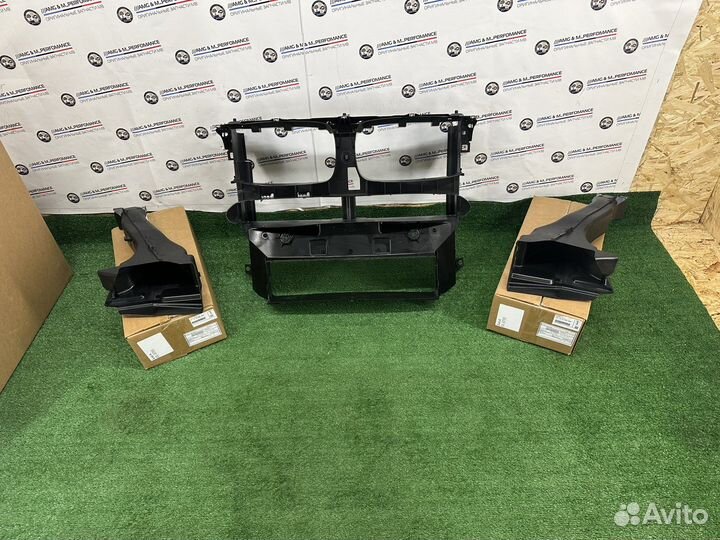 Передняя панель с воздуховодами BMW X6 F16 М пакет