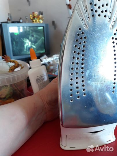 Утюги нерабочие на запчасти 2 braun и rolsen