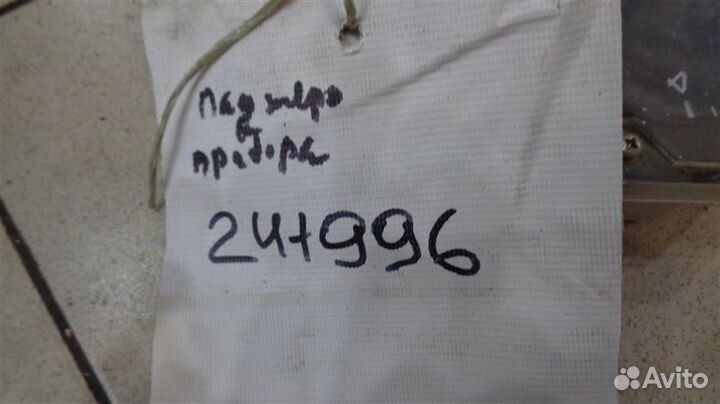 Панель приборов Mitsubishi Pajero, Montero 2 1991