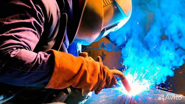 Сварщик на полуавтомат