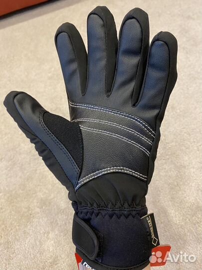 Перчатки горнолыжные Reusch черные Spyder белые