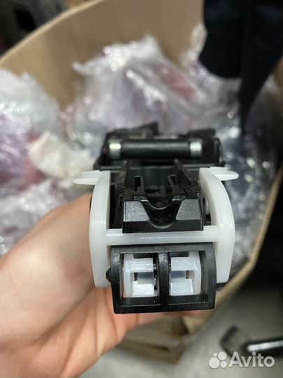 Ручка задняя правая Toyota Camry XV70