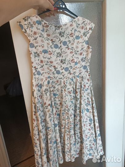 Платье женское