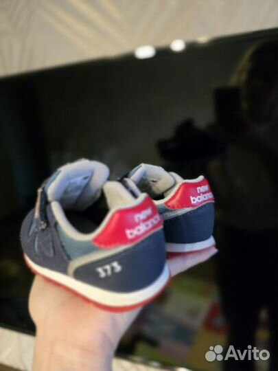 Кроссовки new balance детские 23