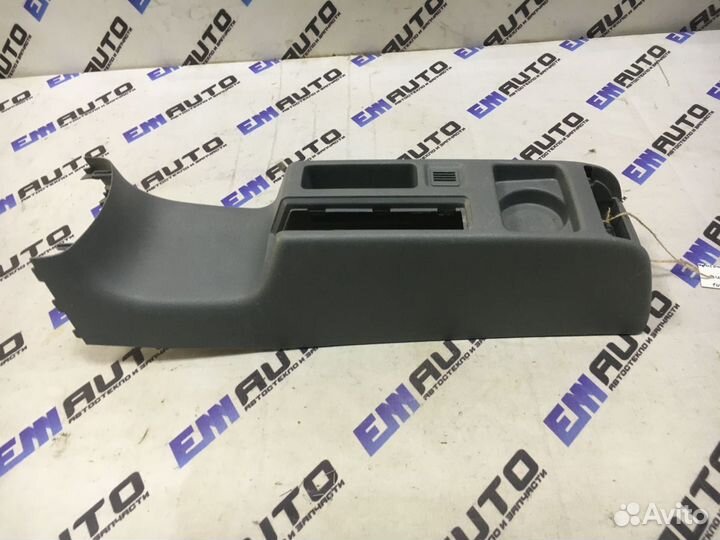 Центральная консоль Шкода Октавия тур