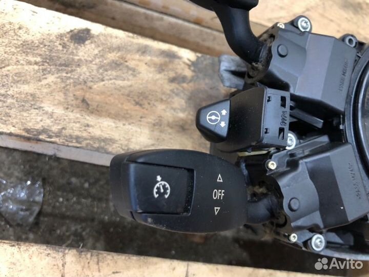 Блок подрулевых переключателей Bmw 6 E63 N62B44