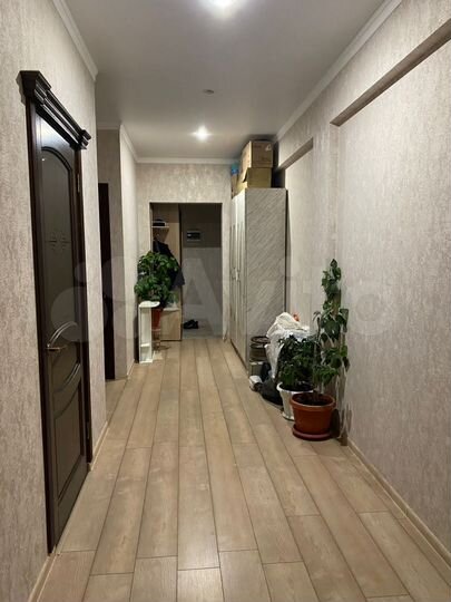 2-к. квартира, 66,5 м², 1/8 эт.