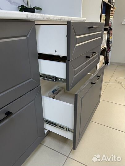 Кухонный гарнитур