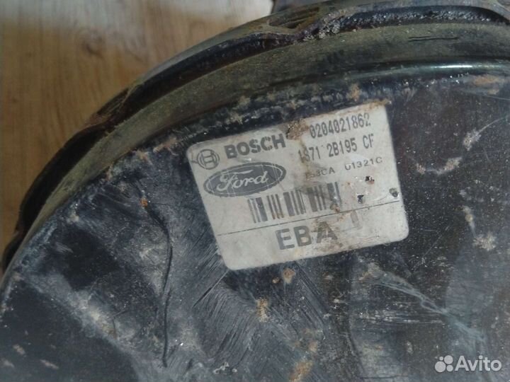 Вакуум Ford Mondeo / Mazda 626