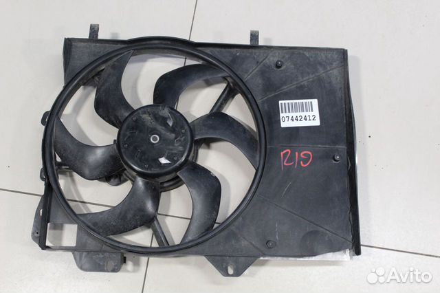 Вентилятор радиатора Peugeot 208 2012-2019