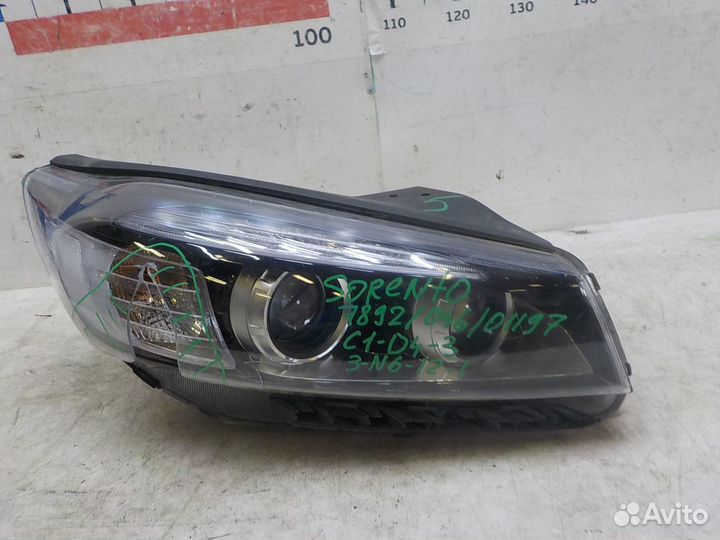 Фара правая Kia Sorento 2014