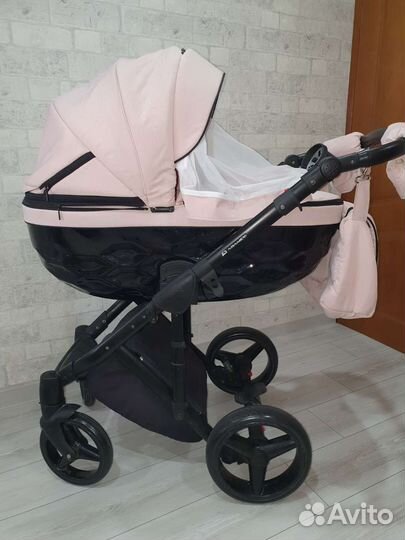 Коляска Adamex Chantal 3 В 1