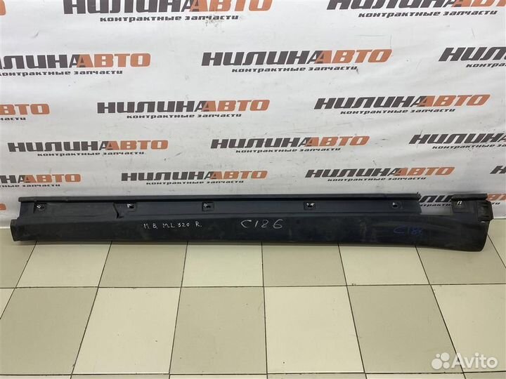 Накладка порога правая Мерседес W164 ML