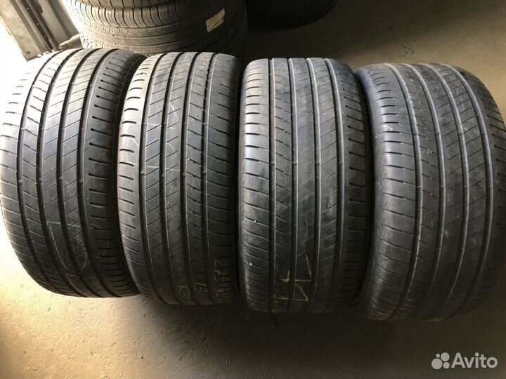 Bridgestone Alenza 001 275/45 R20 и 305/40 R20