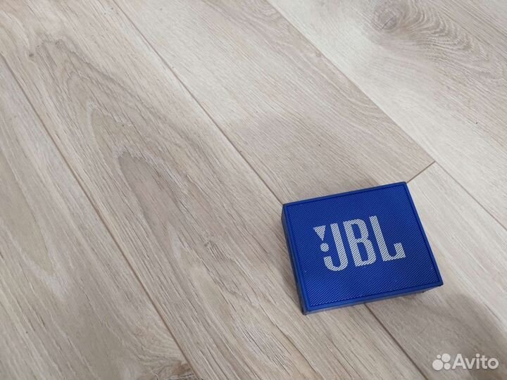 Колонка jbl