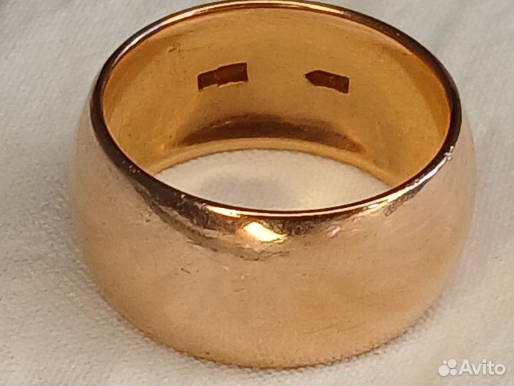 Золотое кольцо 583 пробы