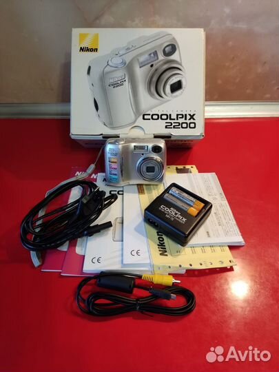 Цифровая фотокамера Nikon