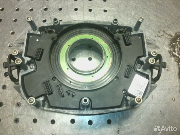 Под рулевая плата бмв Е65/66 BMW 61316922722