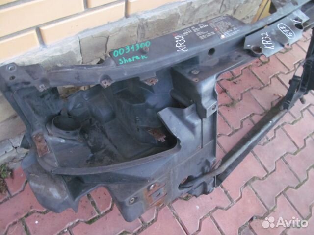 Панель передняя (телевизор) Seat Alhambra 1