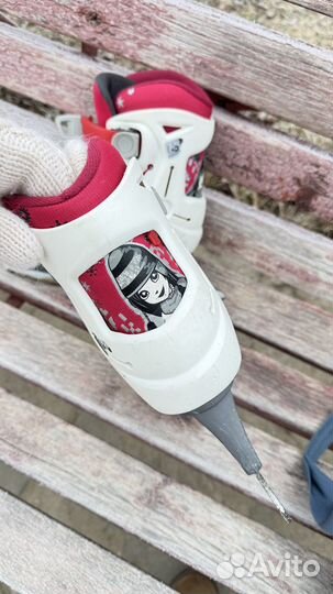 Коньки фигурные для девочки