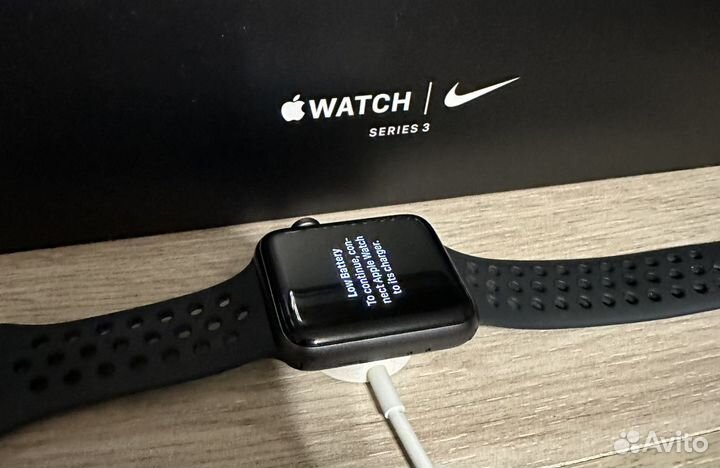 Часы apple watch 3 42mm nike