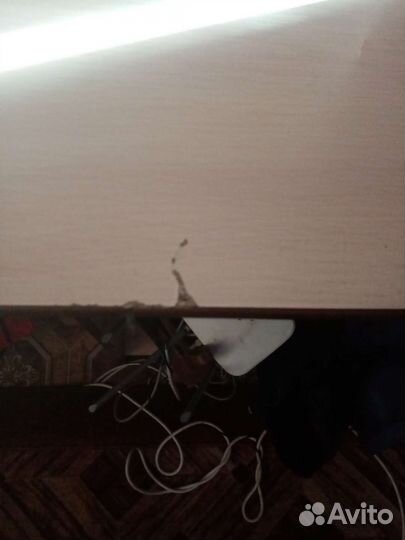 Продам компьютерный стол