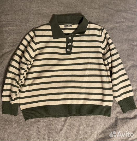 Свитер на пуговицах