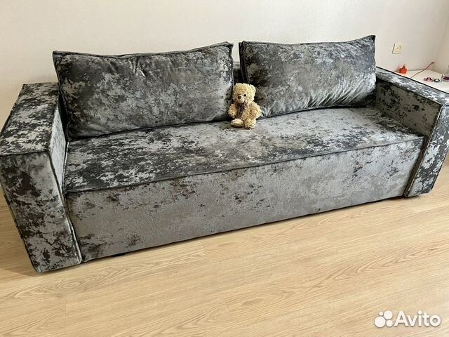 Новинка Белый диван