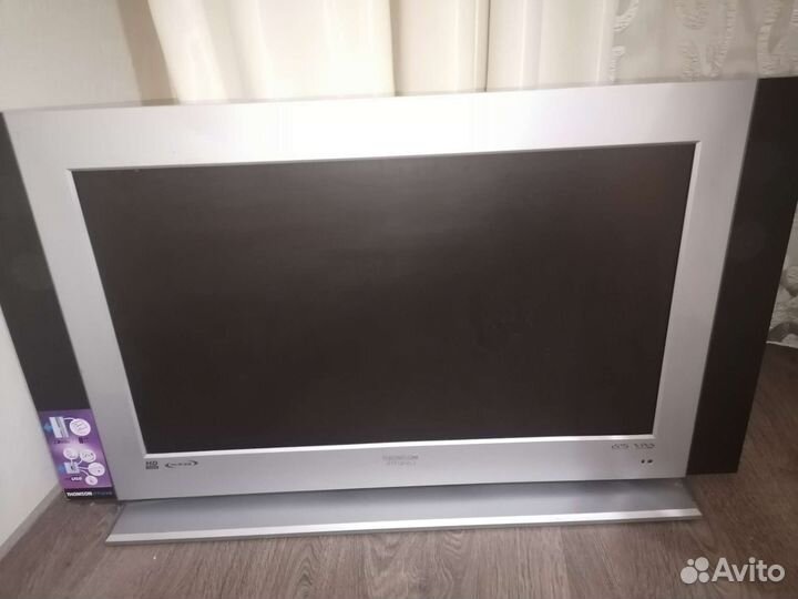 Телевизор Thomson 32