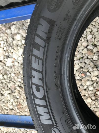 Michelin Primacy 4 215/55 R17