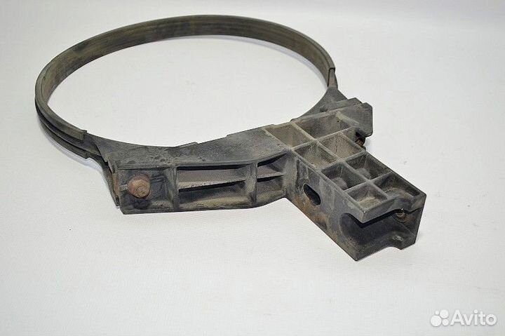 Кронштейн воздушного фильтра renault trucks Premiu