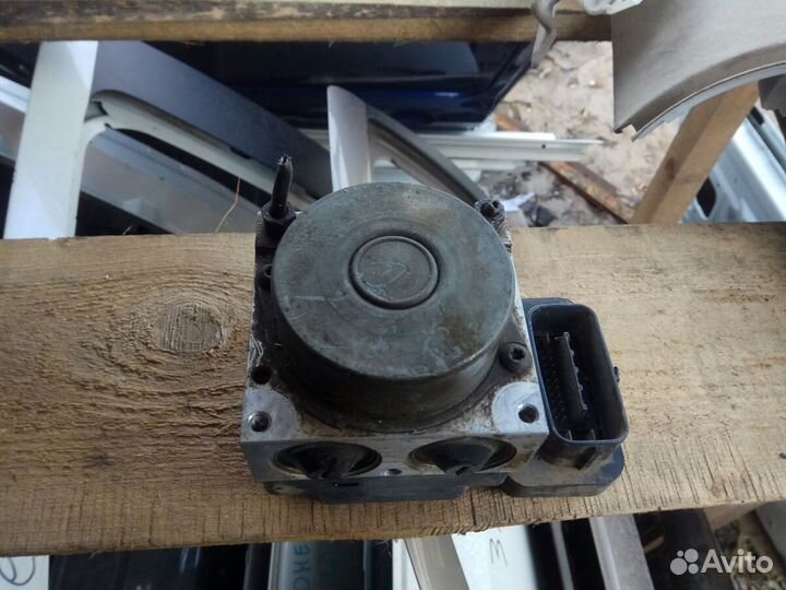 Блок абс Тойота Корола