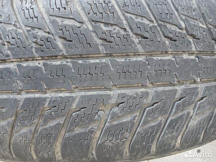 Nokian Tyres WR SUV 3 235/55 R19