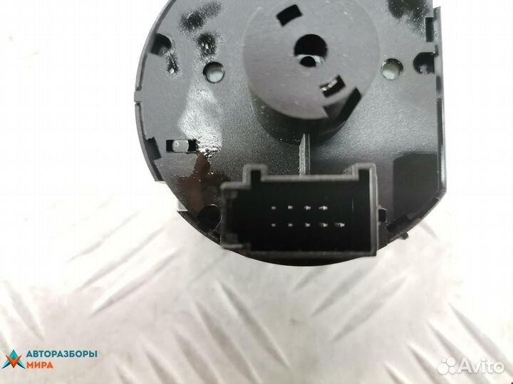 Переключатель света Volkswagen Golf 5 2008