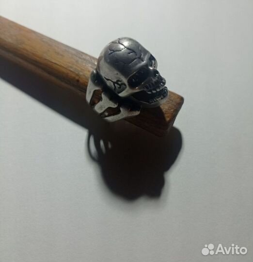 Кольцо череп серебро
