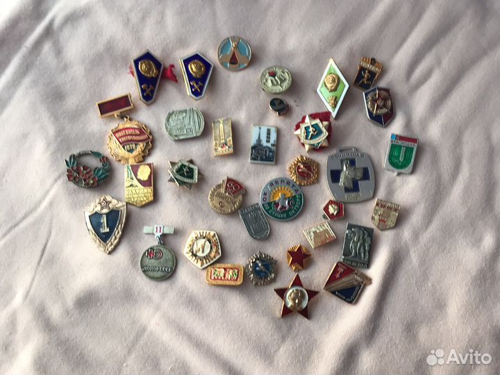 Старинные значки