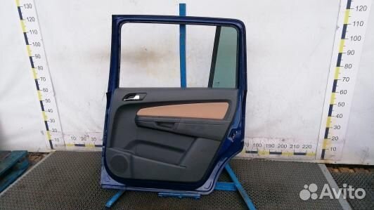 Дверь задняя правая opel zafira B (3BR09FT01)