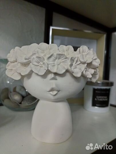 Декоративные фигурки для интерьера в ассортименте