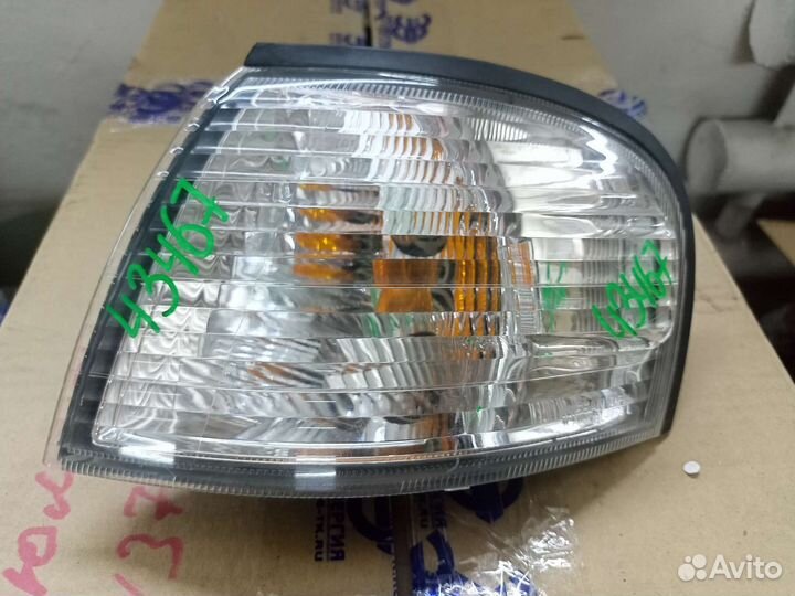 Поворотники Ниссан Санни