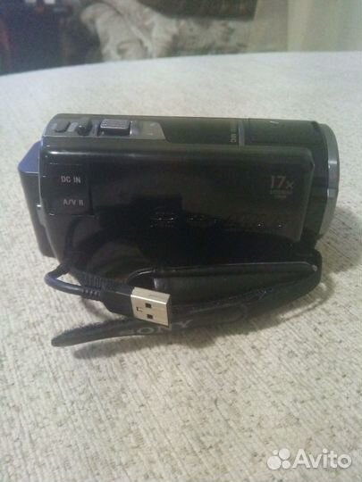 Видеокамера Sony HDR-PJ50