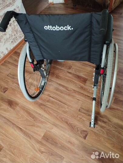 Коляска инвалидная