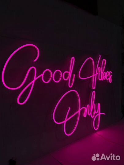 Неоновая вывеска 0197