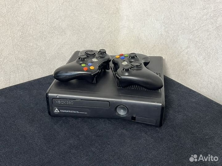 Xbox 360 freeboot 2 геймпада 100 игр