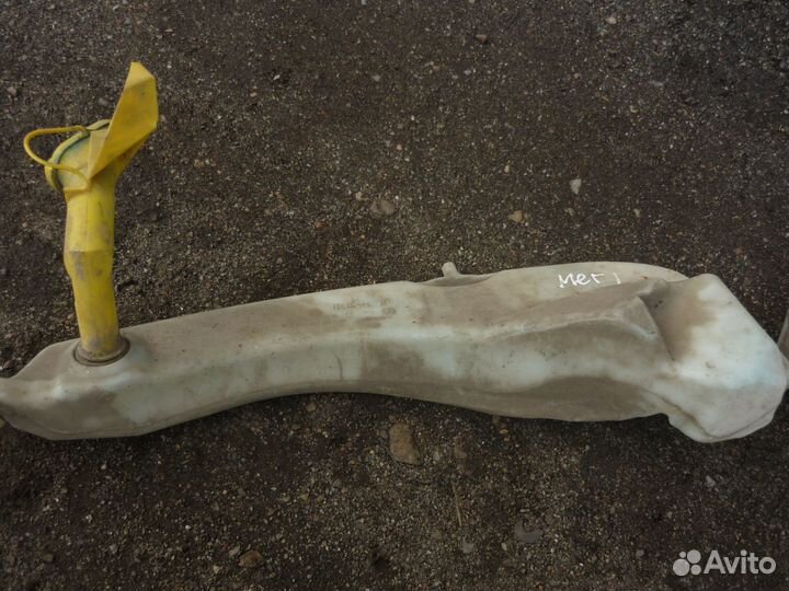 Бачок омывающей жидкости Рено Меган 1