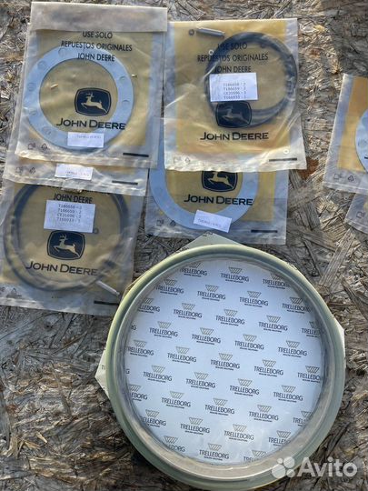 Ступица грейдера Джон Дир