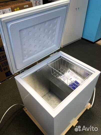 Морозильный ларь новый