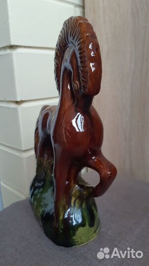 Статуэтка Конь. Старая гжель. Майолика. Керамика
